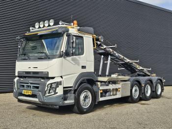 FMX 470 8x4 / 30t KABEL - CONTAINER SYSTEEM